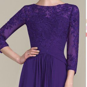 Mother of the Bride dress size 20, Purple lace